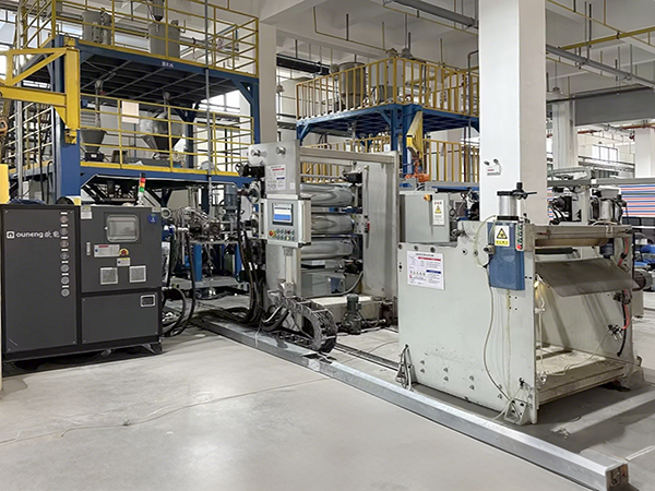 壓延薄膜控溫油溫機(jī) 壓延薄膜控溫油溫機(jī)