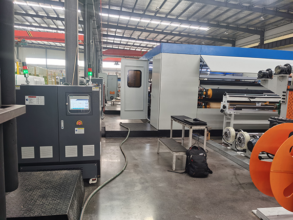 碳纖維高溫油溫機2